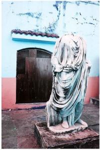 Statue romaine au centre Ahcene Chebli