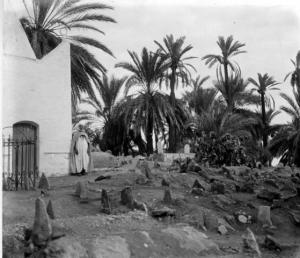 Le cimetière de Bou Saada