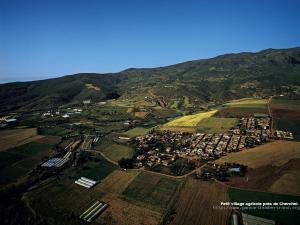 Petit village agricole près de Cherchell