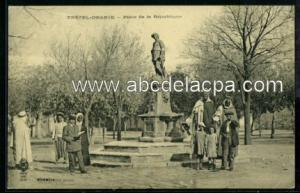 SOUGUEUR place de la republique