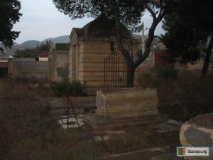 Cimetière Francais a Gouraya