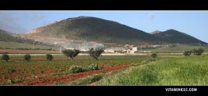 Carrière de l'ENG exploitant les granulats à partir de Djbel Mendjel