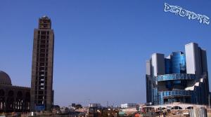 Modernité et Tradition Côte à Côte