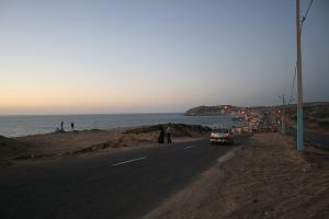 Route logeant la Côte d'Oran