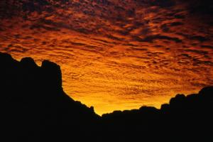 Coucher de Soleil sur les Montagnes de Djanet (Illizi)