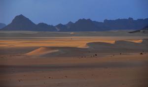 Soir au bord de l'Erg Admer (illizi)