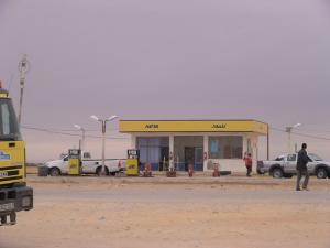 Ohanet se trouve a 120km au Nord Ouest de In Amenas (illizi)