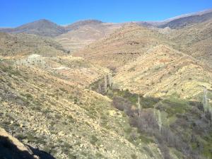 Montagnes près de Bordj Bou Arrerij