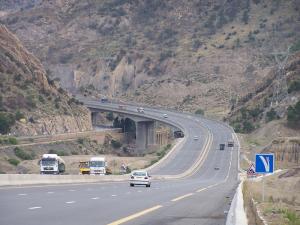 L'autoroute A1.EST.OUEST (Bordj Bou Arrerij)