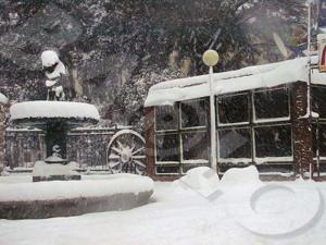 Bordj Bou Arrerij sous la neige