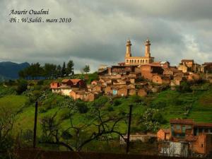 Aourir Oualmi ( Guenzet , Ith Yaala ) (Bordj Bou Arrerij)