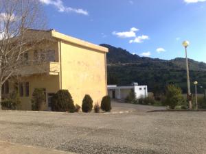 Le Lycée De Makouda (Boumerdes)