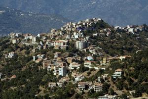 Village à Azouza près de Boumerdes