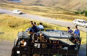 Ighil Igoulmimene . tous les moyens sont bons pour se rendre à un tournoi