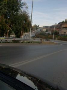 Médéa,Entrée et sortie