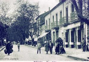 Médéa période coloniale la rue d'Alger , actuellement rue Bachene