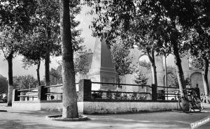 Médéa en Période Coloniale  porte de lodi le monument
