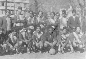 l'Equipe de l'ASPCM  / Association sportive de la protection civile de medea 1972-1973