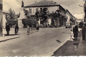 Rue Gambetta à Médéa (Période coloniale)