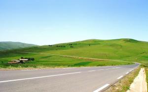 Route reliant les Commune de Baata et El Omaria (Wilaya de Médéa)