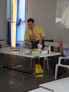 Farouk El Haddad un Atelier de façonnage du Papier