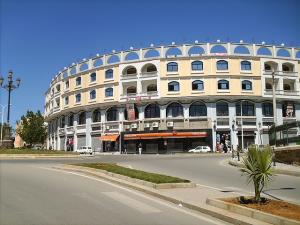 Centre Commerciale de Médéa