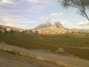 Montagnes entourant Tissemssilt