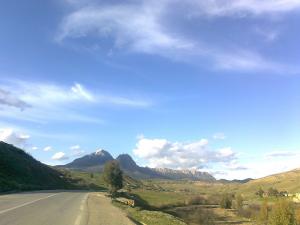 Route de la Commune de Bordj-Bounaama dans la Wilaya de Tissemssilt