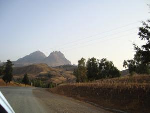 Les Montagnes El Ouncheris à Tissemssilt
