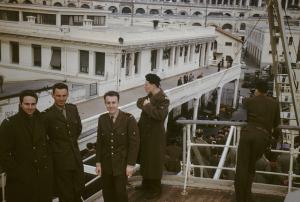 Arrivée du Ville-de-Marseille à  Alger, Kodachrome Mai 1962