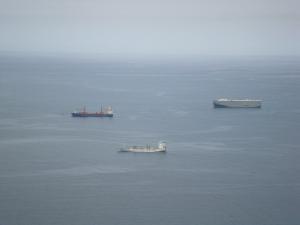 Pétrolier voguant près de la baie d'Alger