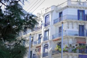 Bâtiment colonial. Alger