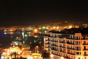 Alger, vue nocturne