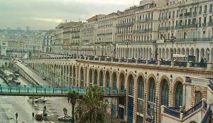 Alger-Centre, front de mer, le 31/12/2004