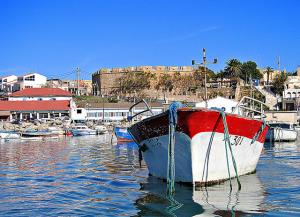 BARQUE AU PORT DE TAMENTFOUST
