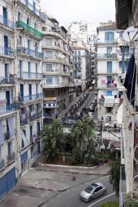 Rue Berthezene (Alger)