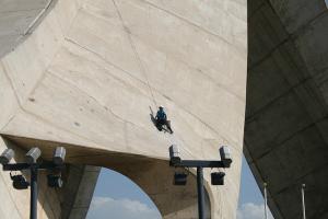Le Pied de Maqam Chahid à Alger