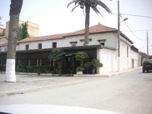 le Fameux Resto de Ain Taya  Le Gourbi