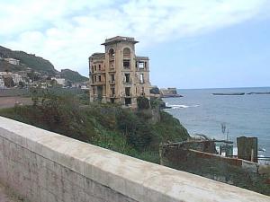 Ancien Château sur la Baie d'Alger
