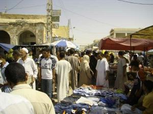 Marché de Vêtements à El Oued