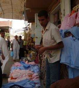 Marché de Vêtements à El Oued
