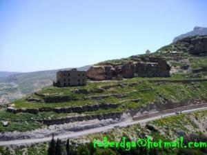 Anciennes Ruines à Tabergda (Khenchela)