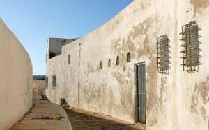 Ruelle du village touristique de la Corne d'Or (Tipaza)
