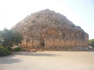 Ancien Mausolée à Tipaza