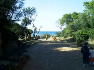 Les Ruines antiques face à la mer à Tipasa