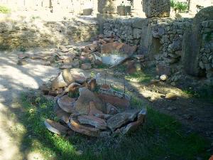 Vestiges d'une Jarre de l'époque Romaine (Wilaya de Tipaza)