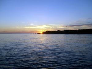 Gouraya,lever du soleil sur la pointe (Tipaza)