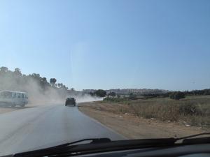 Pollution sur la route nationale (Tipaza)