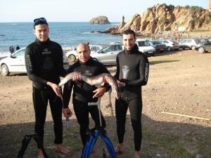 Chasse Sous Marine à la Plage Bleue de Tipaza