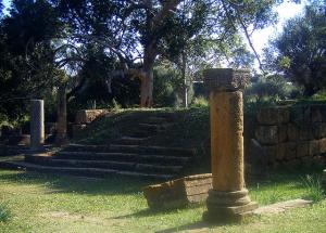 Escalier datant de l'époque Romaine à Tipaza